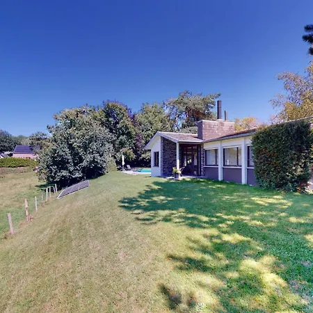 Nyaraló Sy - Les Aywisses